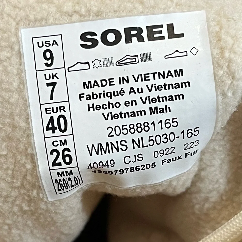 Sorel Explorer Next Joan Cozy Boot Beige Size 9
